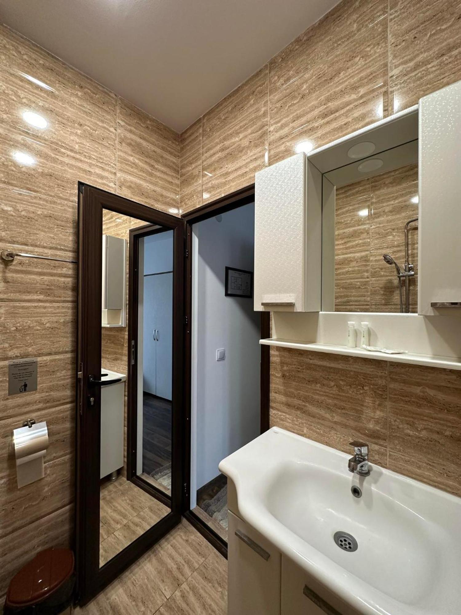 Бялата Къща Hotel Chakalarovo Luaran gambar