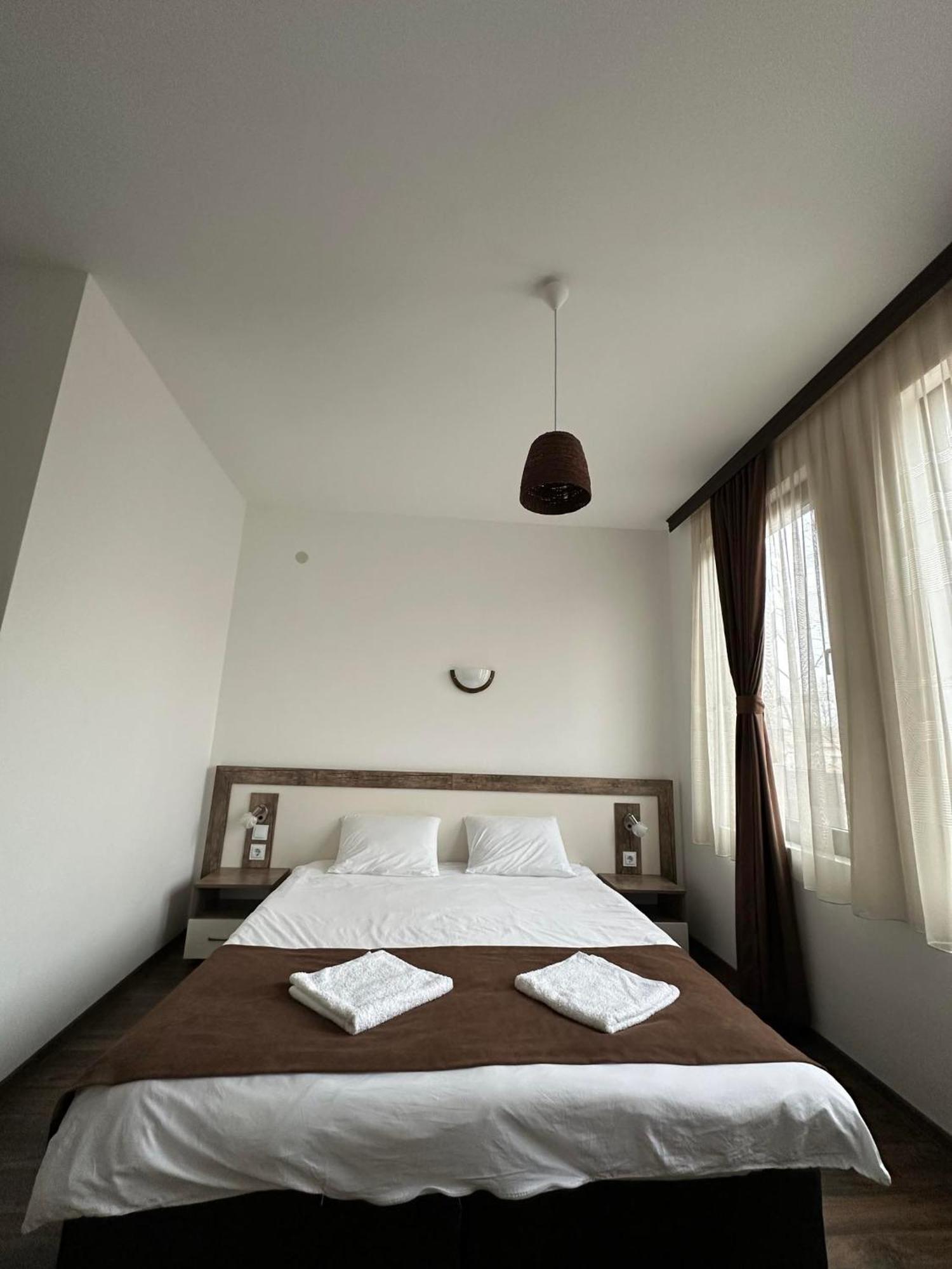 Бялата Къща Hotel Chakalarovo Luaran gambar