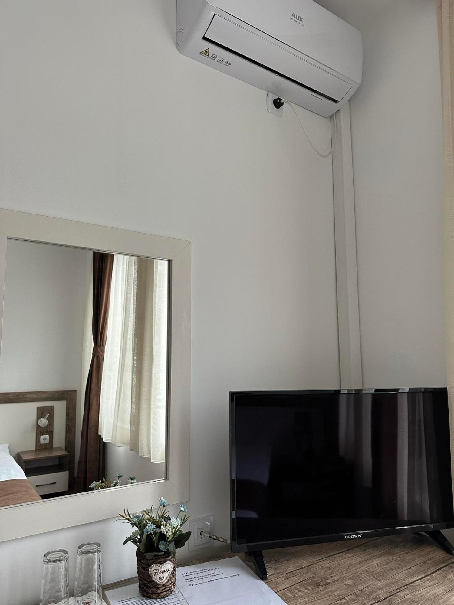 Бялата Къща Hotel Chakalarovo Luaran gambar