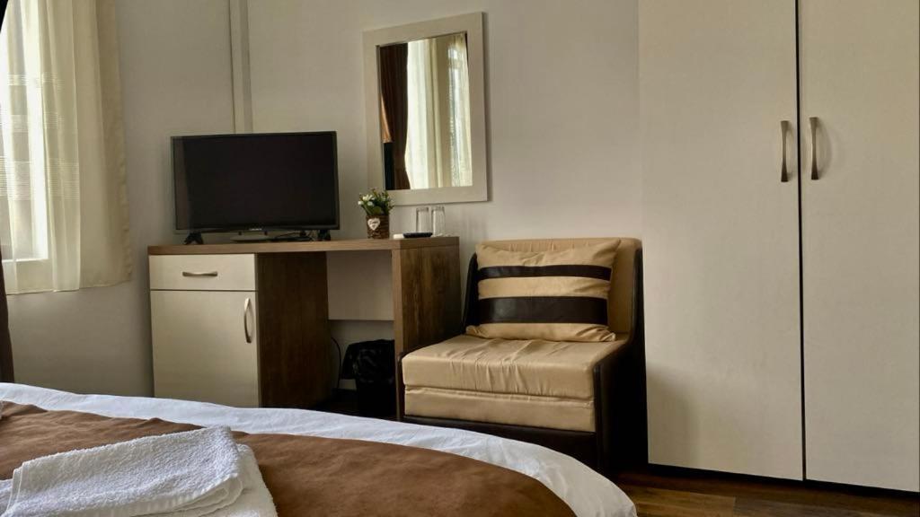 Бялата Къща Hotel Chakalarovo Luaran gambar